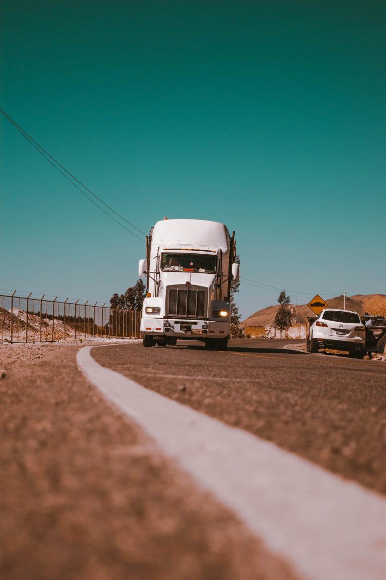 How GPS Fleet Tracking Can Help Reduce Insurance Costs