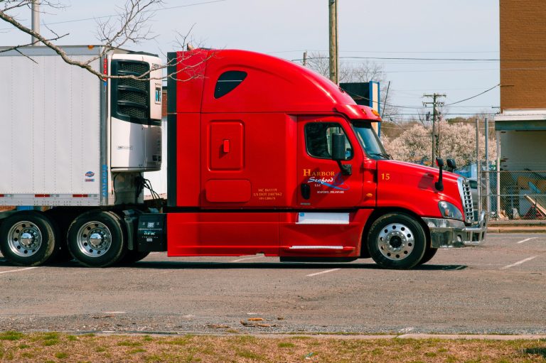 Cost Analysis: Investing in GPS Trailer Tracking Systems