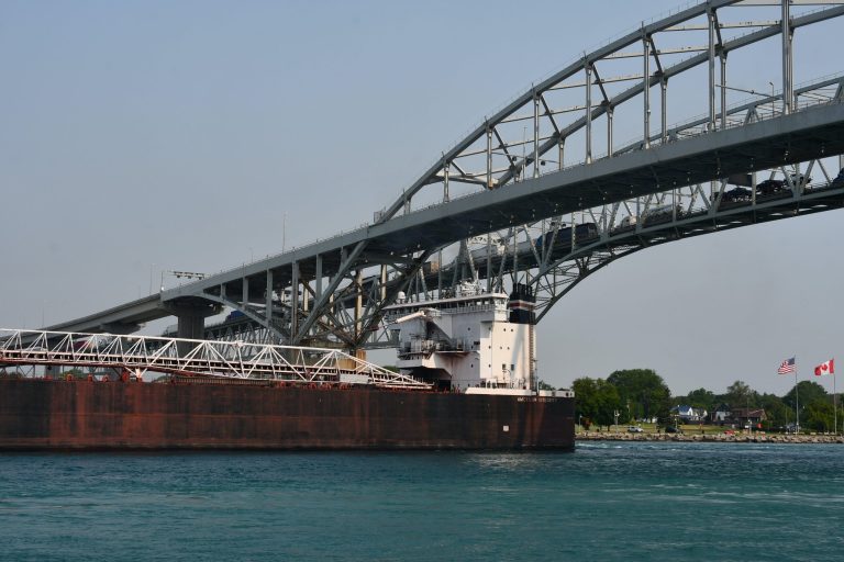 Ontario Canada border to U.S.A, fleet tracking ontario canada