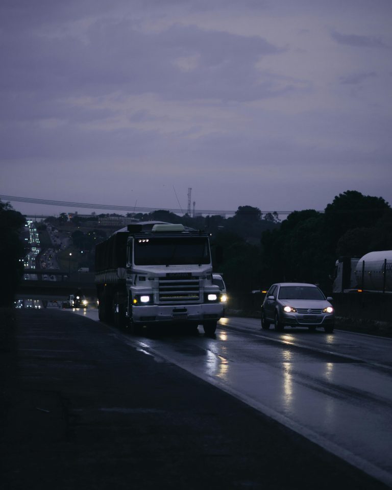 Elevating GPS Fleet Management: Cutting-Edge Weather Forecast and Real-Time Re-routing Features